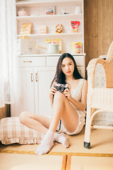 佐伯奈
